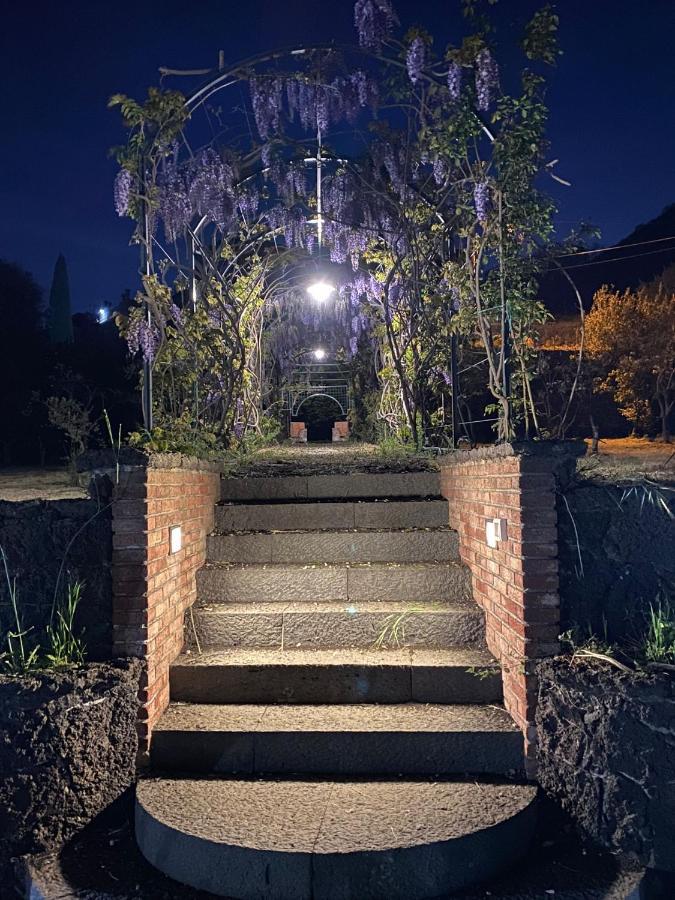 ויאגרנדה Villa Caterina, Alle Pendici Del Vulcano Etna מראה חיצוני תמונה