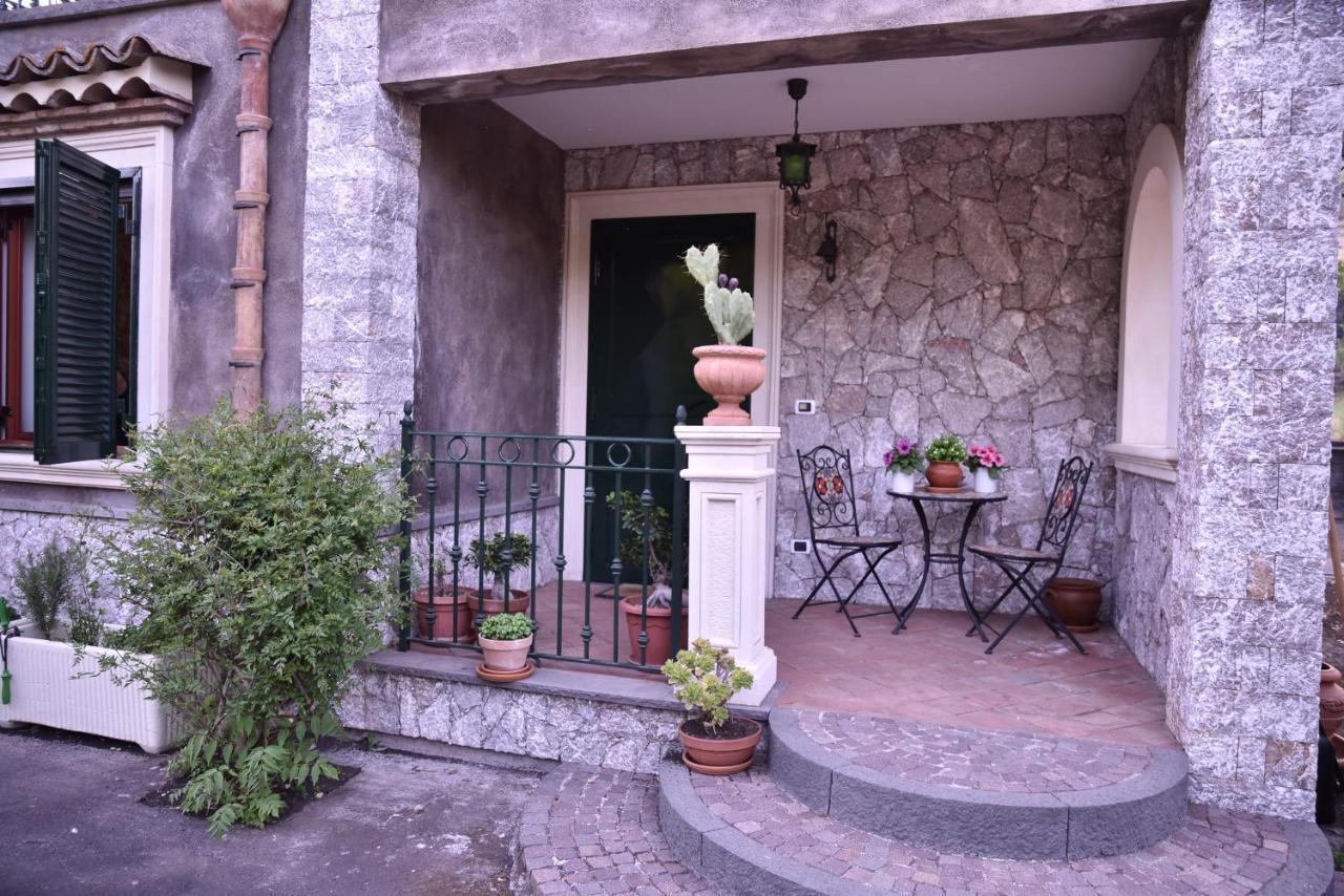 ויאגרנדה Villa Caterina, Alle Pendici Del Vulcano Etna מראה חיצוני תמונה